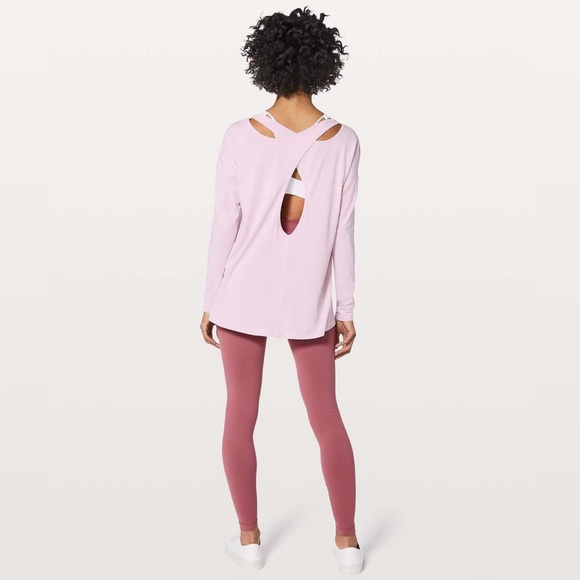 022 Lululemon Back Into It Long Sleeve - Picture 1 of 5